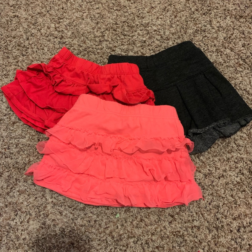 Lot of 3 skirts, some with shorts built in. Various brands, like new!